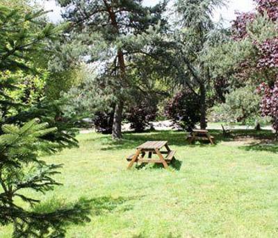 фото отеля Hotel Lodge La Valette