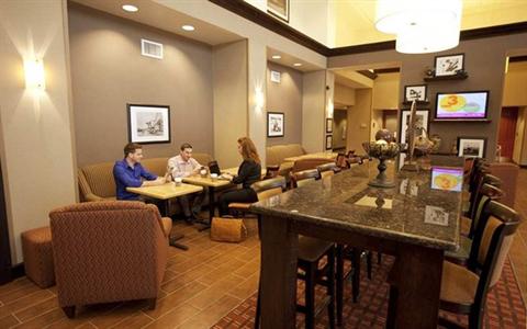 фото отеля Hampton Inn & Suites Seattle/Kent