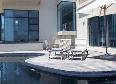фото отеля Whale Sanctuary Lodge Gansbaai