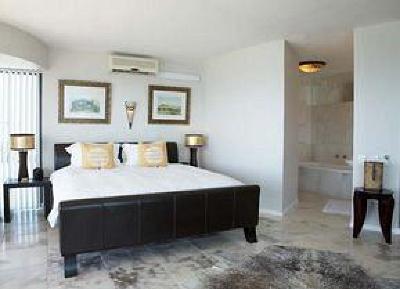 фото отеля Whale Sanctuary Lodge Gansbaai