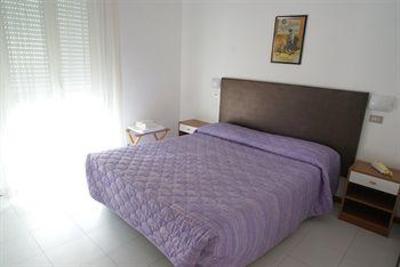 фото отеля Hotel Suisse Cervia