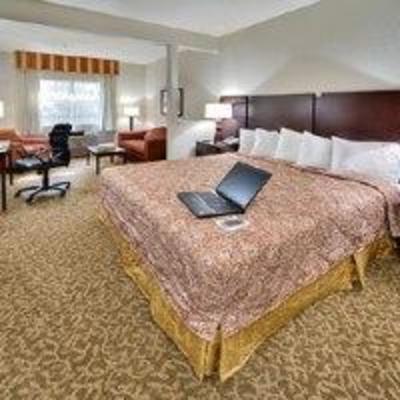 фото отеля BEST WESTERN PLUS Westchase Mini-Suites