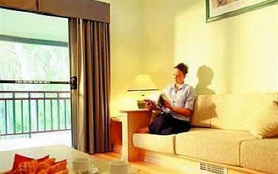 фото отеля Mercure Lake Macquarie Rafferty's Resort
