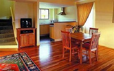 фото отеля Mercure Lake Macquarie Rafferty's Resort