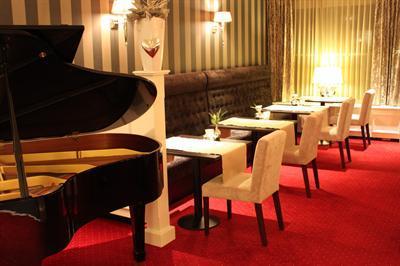 фото отеля Hotel Ten Cate Emmen