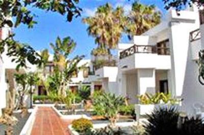 фото отеля Apartamentos Maribel Lanzarote