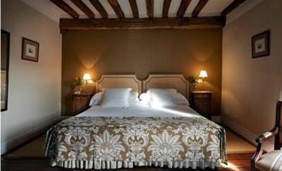 фото отеля Hotel Churrut Vera de Bidasoa
