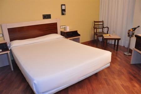 фото отеля Husa Zaragoza Royal