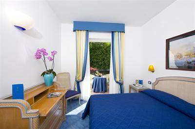 фото отеля Central Park Terme Ischia