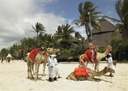 фото отеля Diani Reef Beach Resort & Spa