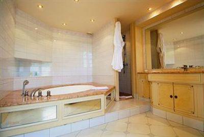 фото отеля Domaine De Rochebois Hotel Vitrac