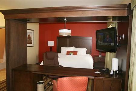 фото отеля Hampton Inn Sulphur Springs