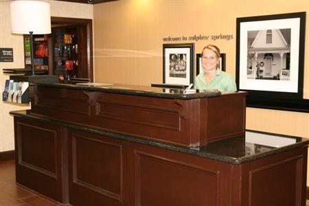 фото отеля Hampton Inn Sulphur Springs