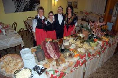 фото отеля Hotel Rezia Chiesa in Valmalenco