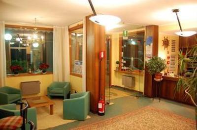 фото отеля Hotel Rezia Chiesa in Valmalenco