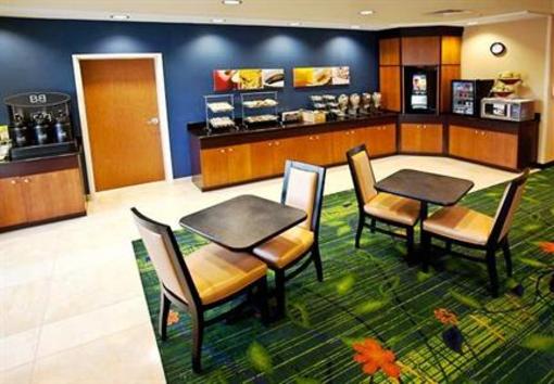 фото отеля Fairfield Inn & Suites Venice