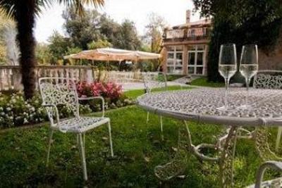 фото отеля Hotel Villa Luppis
