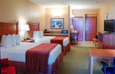 фото отеля BEST WESTERN Swiss Chalet Hotel & Suites