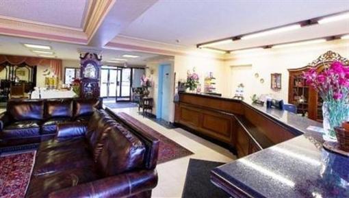 фото отеля Howard Johnson Plaza Hotel Windsor Central
