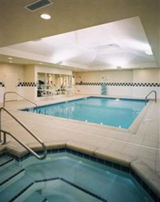 фото отеля Courtyard by Marriott Omaha Downtown