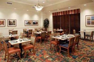фото отеля Courtyard by Marriott Omaha Downtown