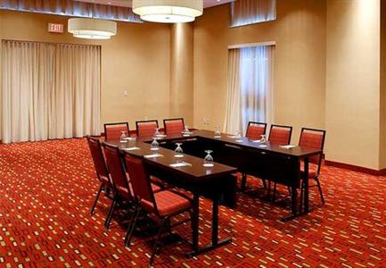фото отеля Courtyard by Marriott Omaha Downtown