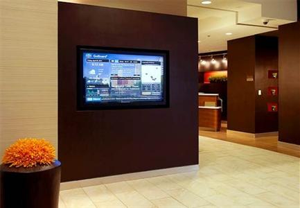фото отеля Courtyard by Marriott Omaha Downtown