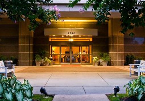 фото отеля Richmond Marriott West