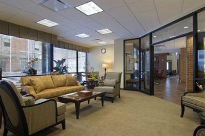 фото отеля Homewood Suites Omaha Downtown
