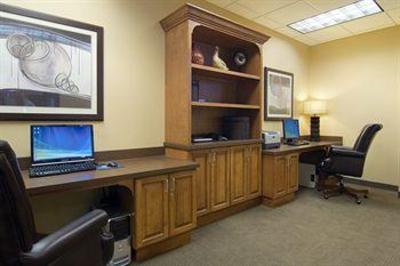фото отеля Homewood Suites Omaha Downtown