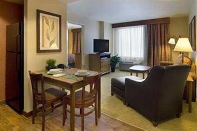фото отеля Homewood Suites Omaha Downtown