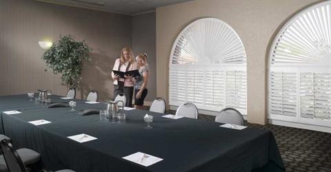 фото отеля Doubletree by Hilton Tucson - Reid Park
