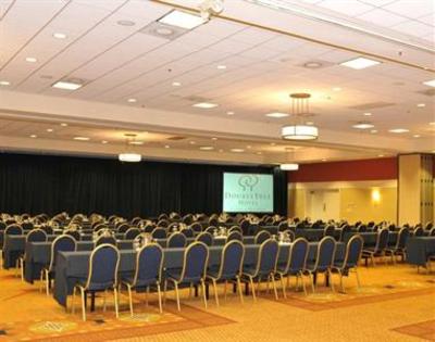 фото отеля Doubletree by Hilton Tucson - Reid Park