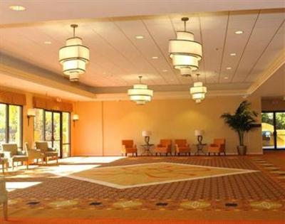 фото отеля Doubletree by Hilton Tucson - Reid Park