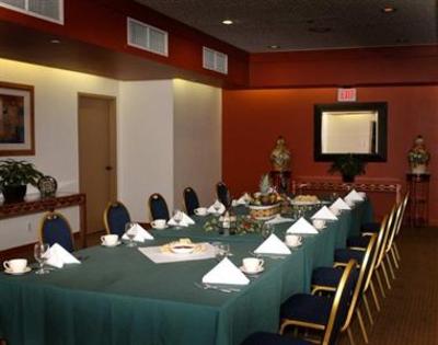 фото отеля Doubletree by Hilton Tucson - Reid Park
