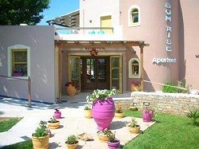 фото отеля Sun Rise Hotel Studios & Apartments Eretria