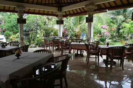 фото отеля Suma Beach Hotel & Restaurant