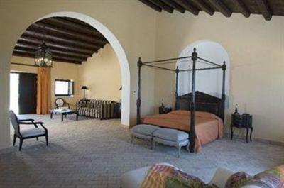 фото отеля Falconara Charming House & Resort Butera