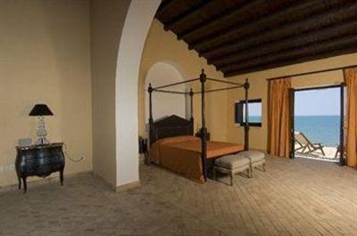 фото отеля Falconara Charming House & Resort Butera