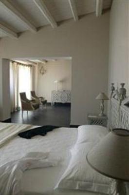 фото отеля Falconara Charming House & Resort Butera