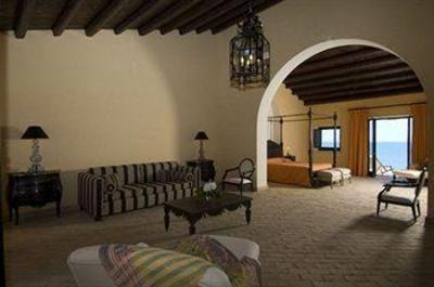 фото отеля Falconara Charming House & Resort Butera