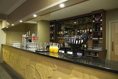 фото отеля The Best Western White Horse Hotel