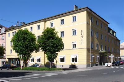 фото отеля Hotel Hofwirt Salzburg