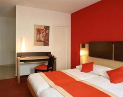 фото отеля Bon-Port Hotel
