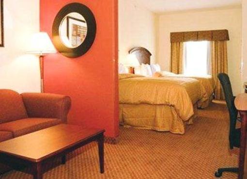 фото отеля Comfort Suites Indianapolis Airport