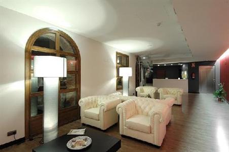 фото отеля Cienbalcones Hotel