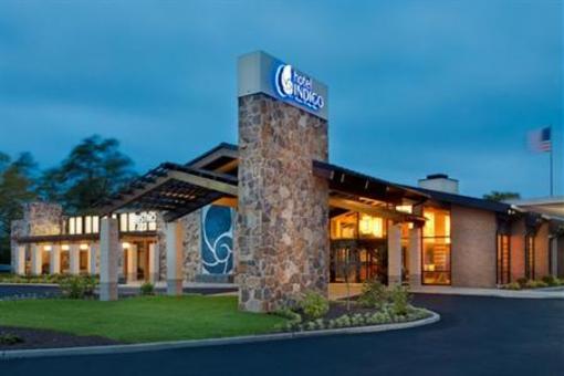 фото отеля Hotel Indigo Riverhead