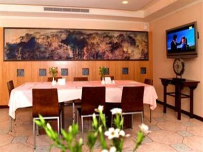 фото отеля Yomi Hotel Taipei