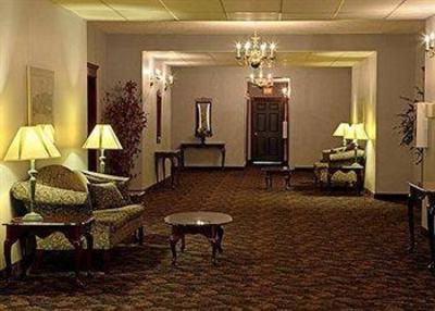фото отеля Quality Inn Airport - Edmonton