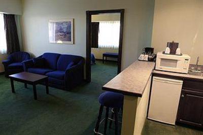 фото отеля Quality Inn Airport - Edmonton